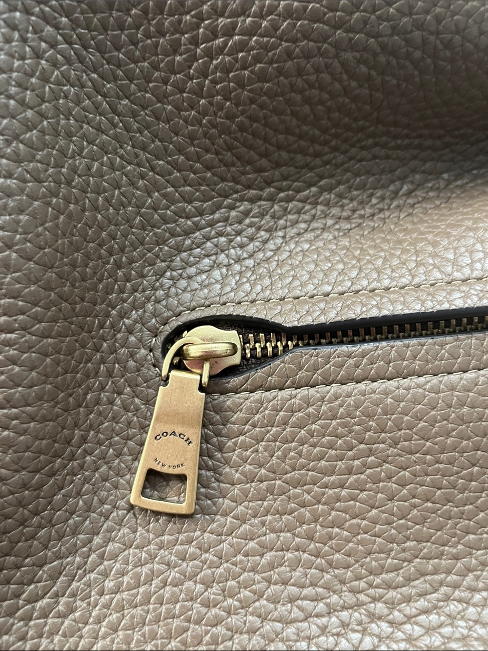 Coach Brown Pebbled Leather Shoulder Bag - Picture 3 of 8